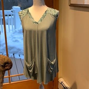 LOGO V-Neck Top- Size S